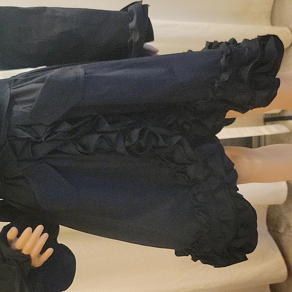 Women's coat size approx 12. Like new - Picture 5 of 14